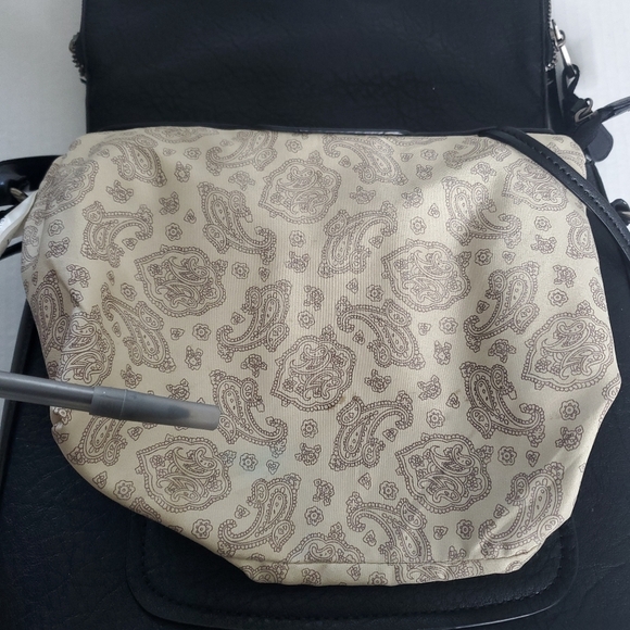 Simply Noelle Leather Fringed Shoulder Bag Black Conceal Weapon Pouch Boho Chic - Picture 8 of 15